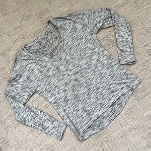 Lululemon Meant To Move Long Sleeve Tiger Space Dye Black White, Size 6 EUC